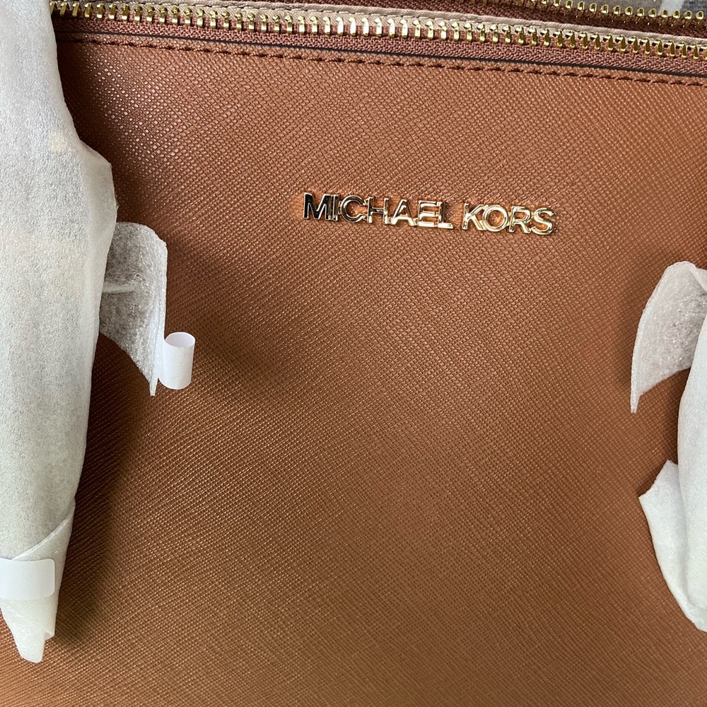 Michael Kors Charlotte Large Leather Top-Zip Tote Bag - Picture 7 of 16